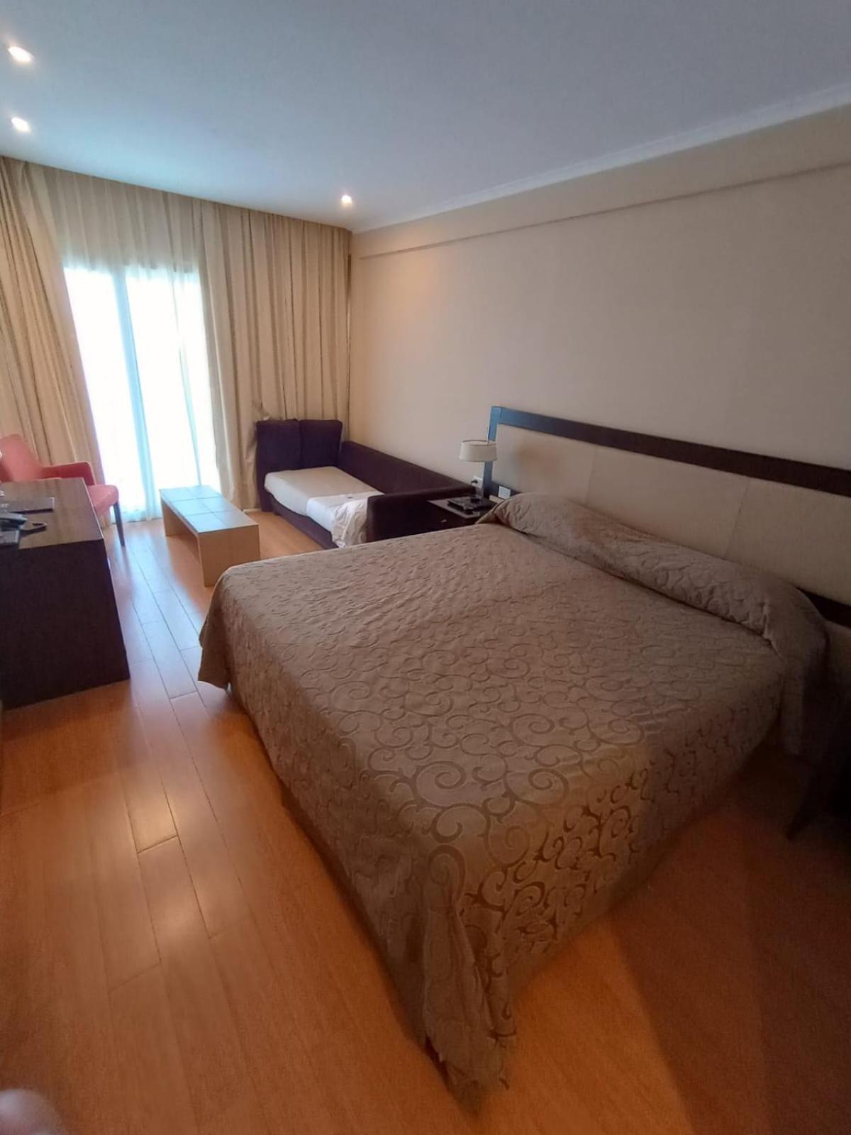 Hotel Plaza Колон Номер фото