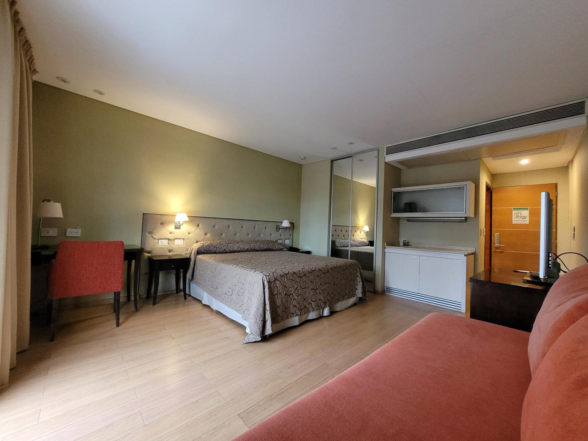 Hotel Plaza Колон Номер фото